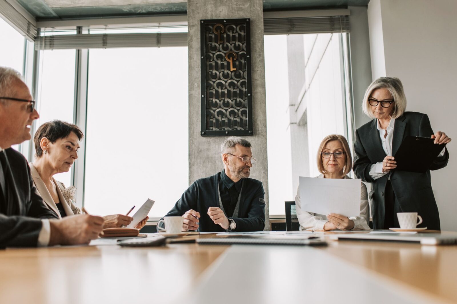 Charity regulator appoints interim managers to international aid charity amidst ongoing investigation - Photo by Vlada Karpovich on Pexels