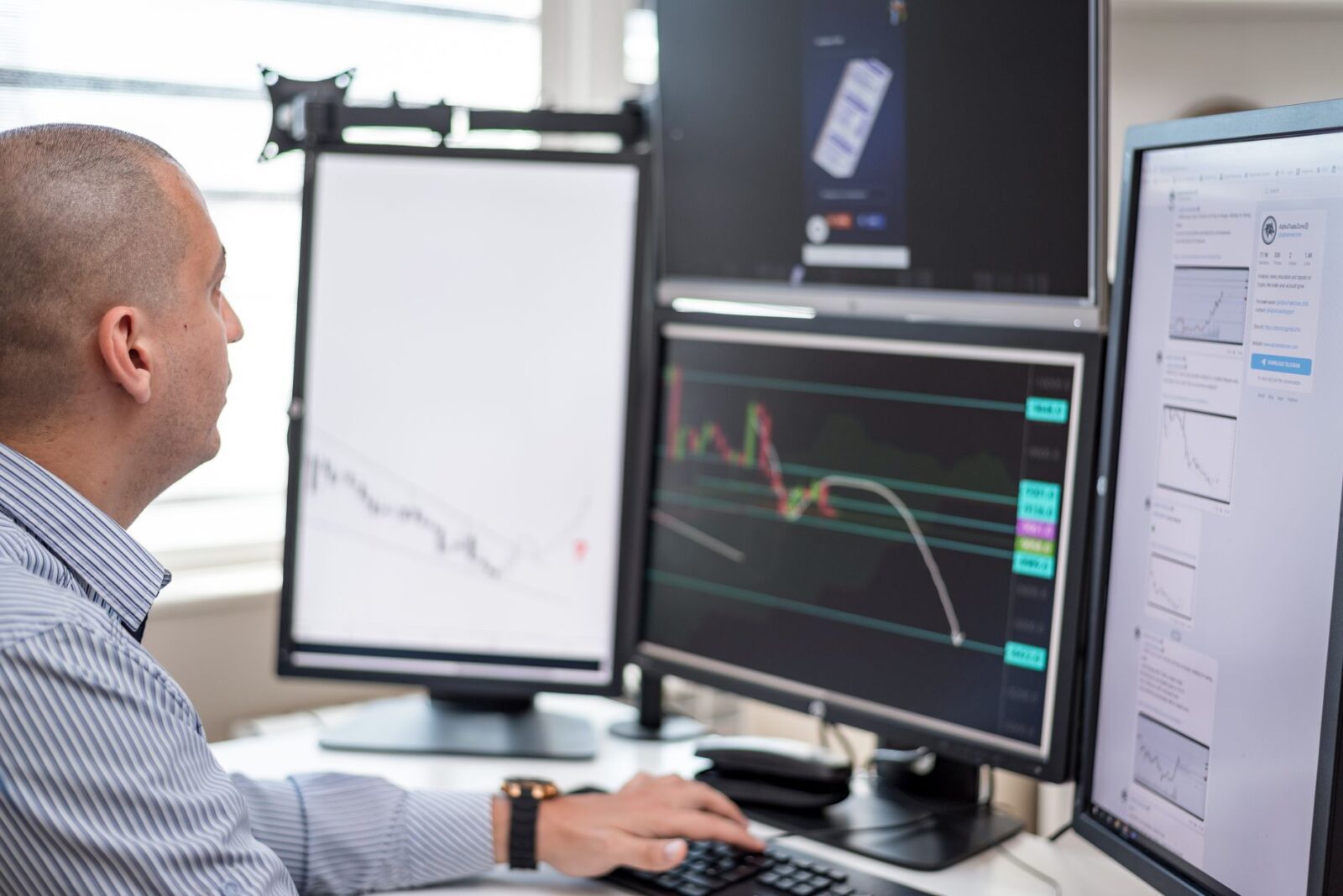 Improved digital platform for trade remedies case management - Photo by AlphaTradeZone on Pexels