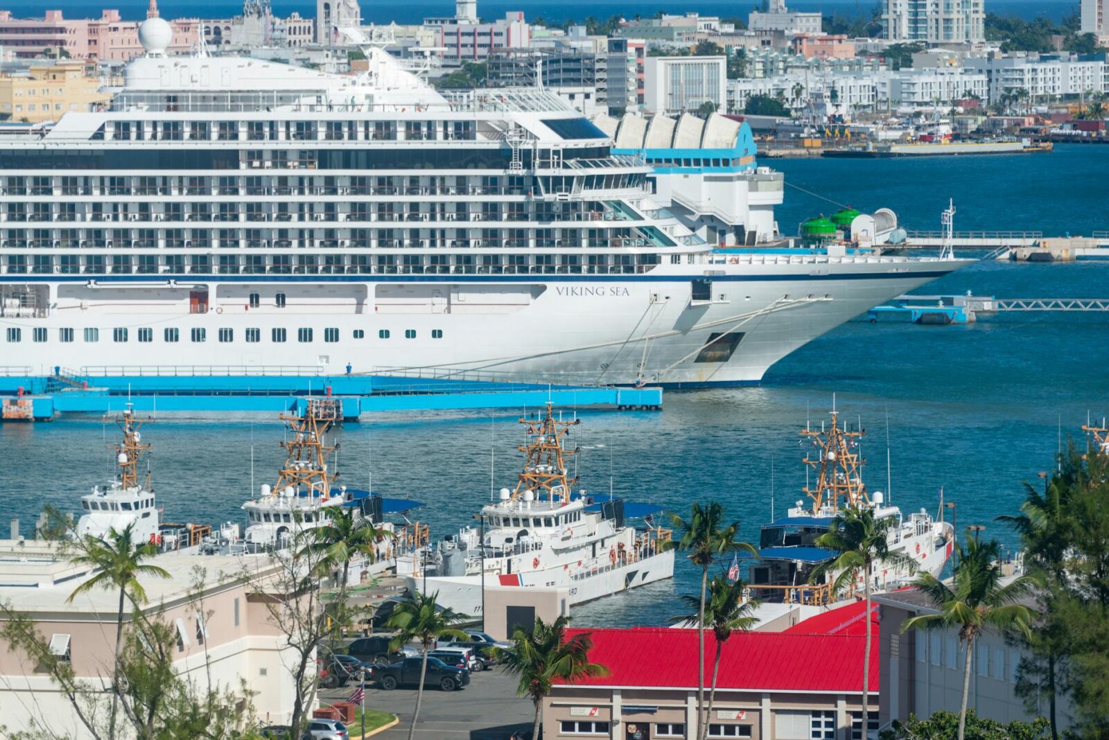 RelaxAway Half Moon Cay guide: Everything to know about Carnival's expanded private island - Photo by Diego F. Parra on Pexels