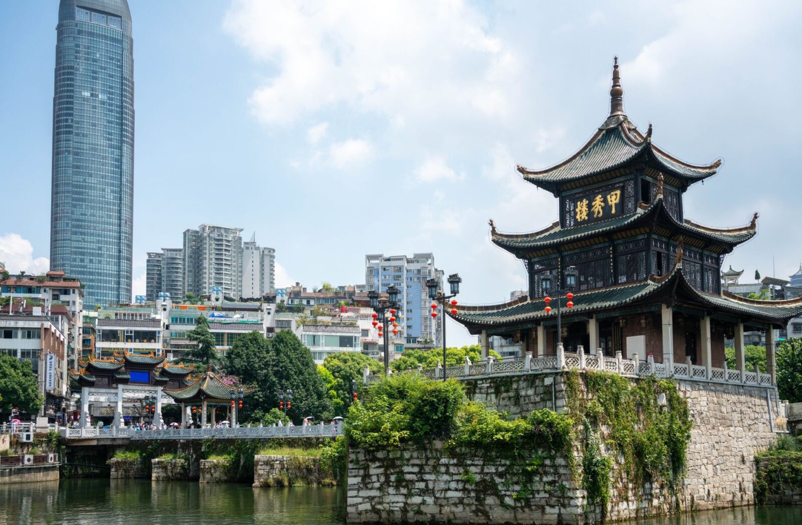 10 Countries Where People Don't Follow Any Religion - Photo by 雨 幽 on Pexels