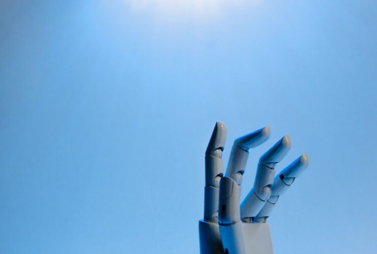 Marriott Begins Rollout of AI Trip Planner on Site and App - Photo by Tara Winstead on Pexels