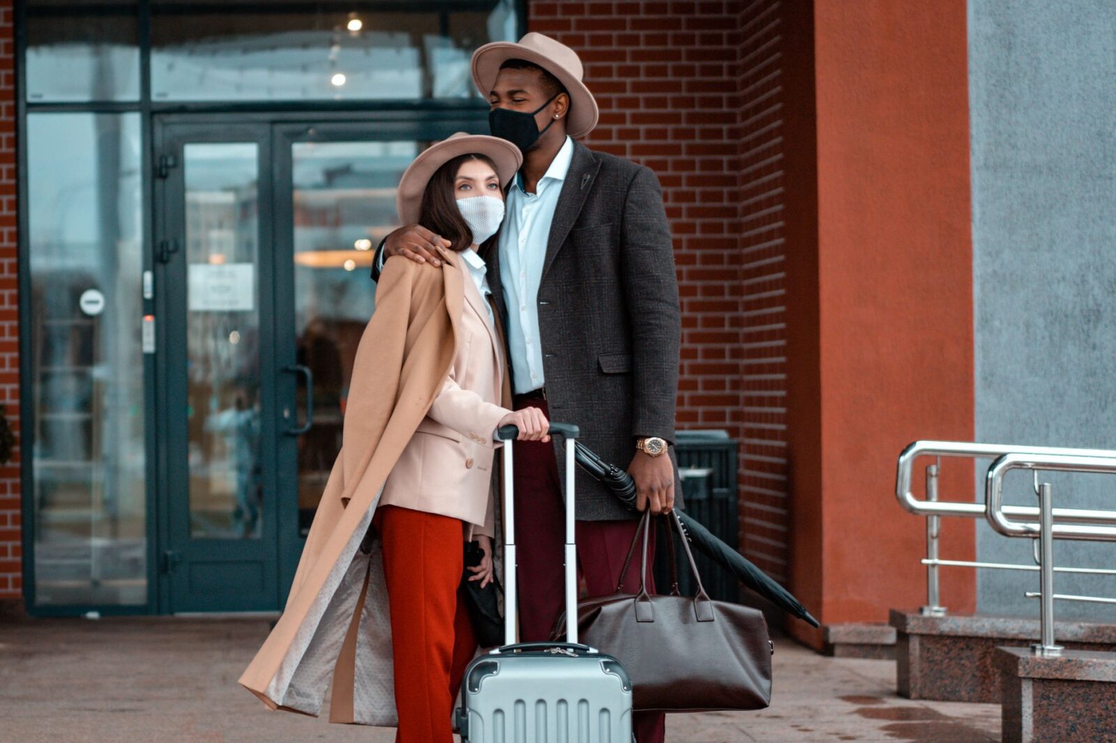 A Hat Clip Is the Genius Travel Accessory You Didn't Know You Needed - Photo by Mikhail Nilov on Pexels