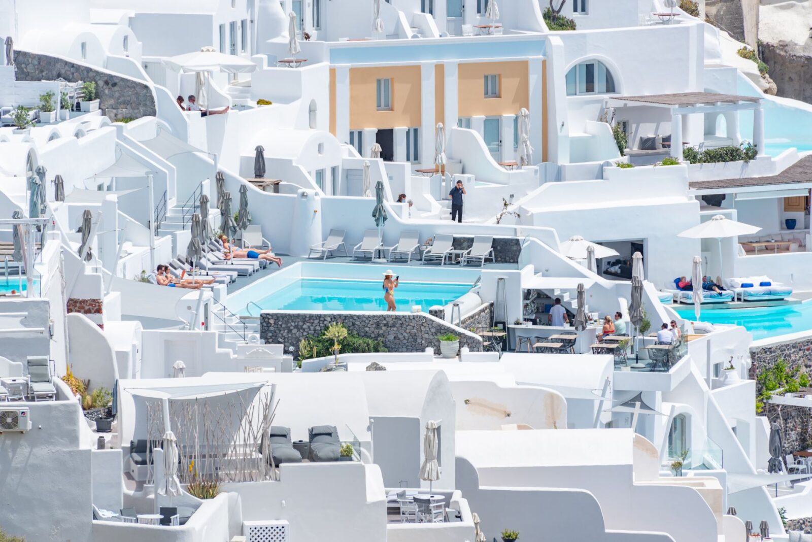 Live Like a Local at These 12 Cape Town Airbnbs With Pools, Hot Tubs, and Epic Views - Photo by Diego F. Parra on Pexels