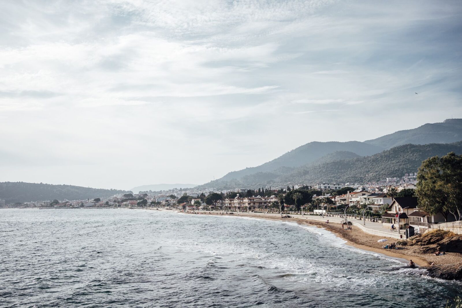 last minute cruise deals - Photo by Thomas Ronveaux on Pexels
