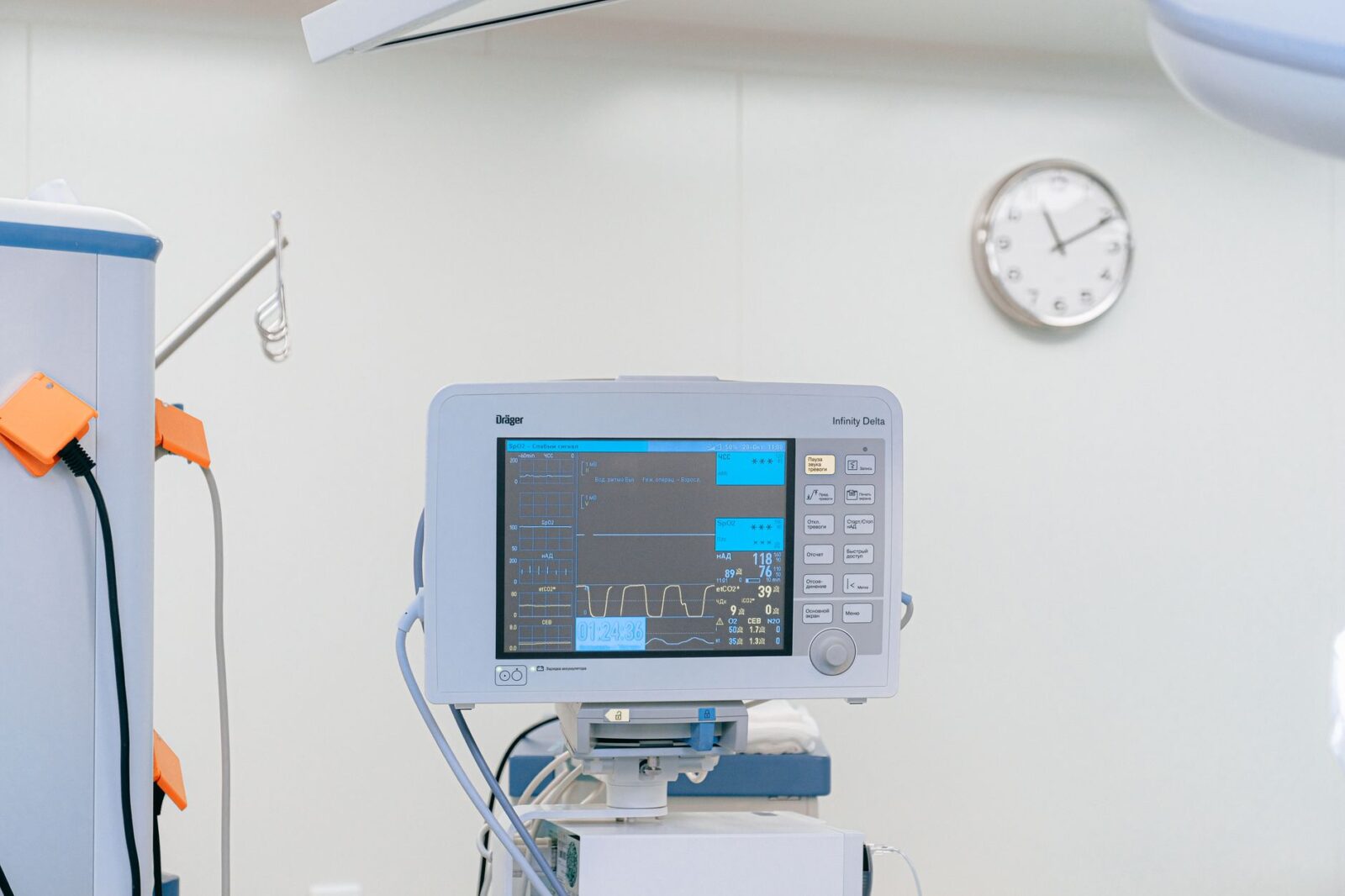 AI to speed up cancer diagnosis for millions of NHS patients - Photo by Anna Shvets on Pexels