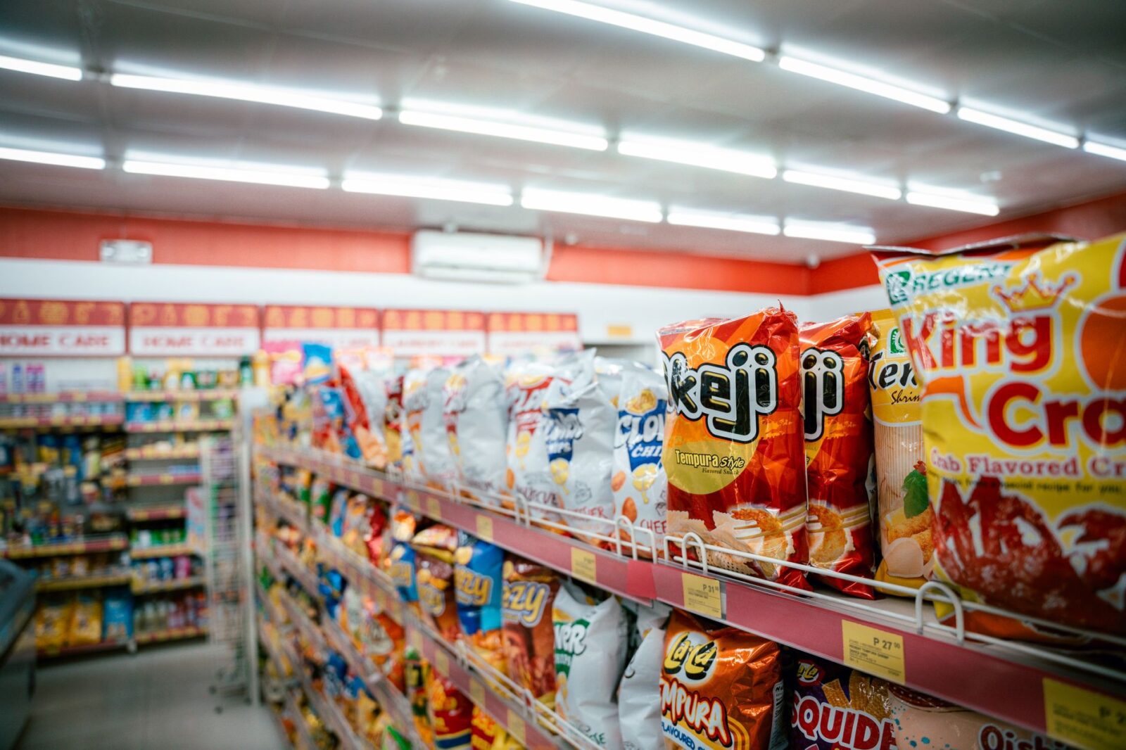 lidl near me - Photo by Kenneth Surillo on Pexels