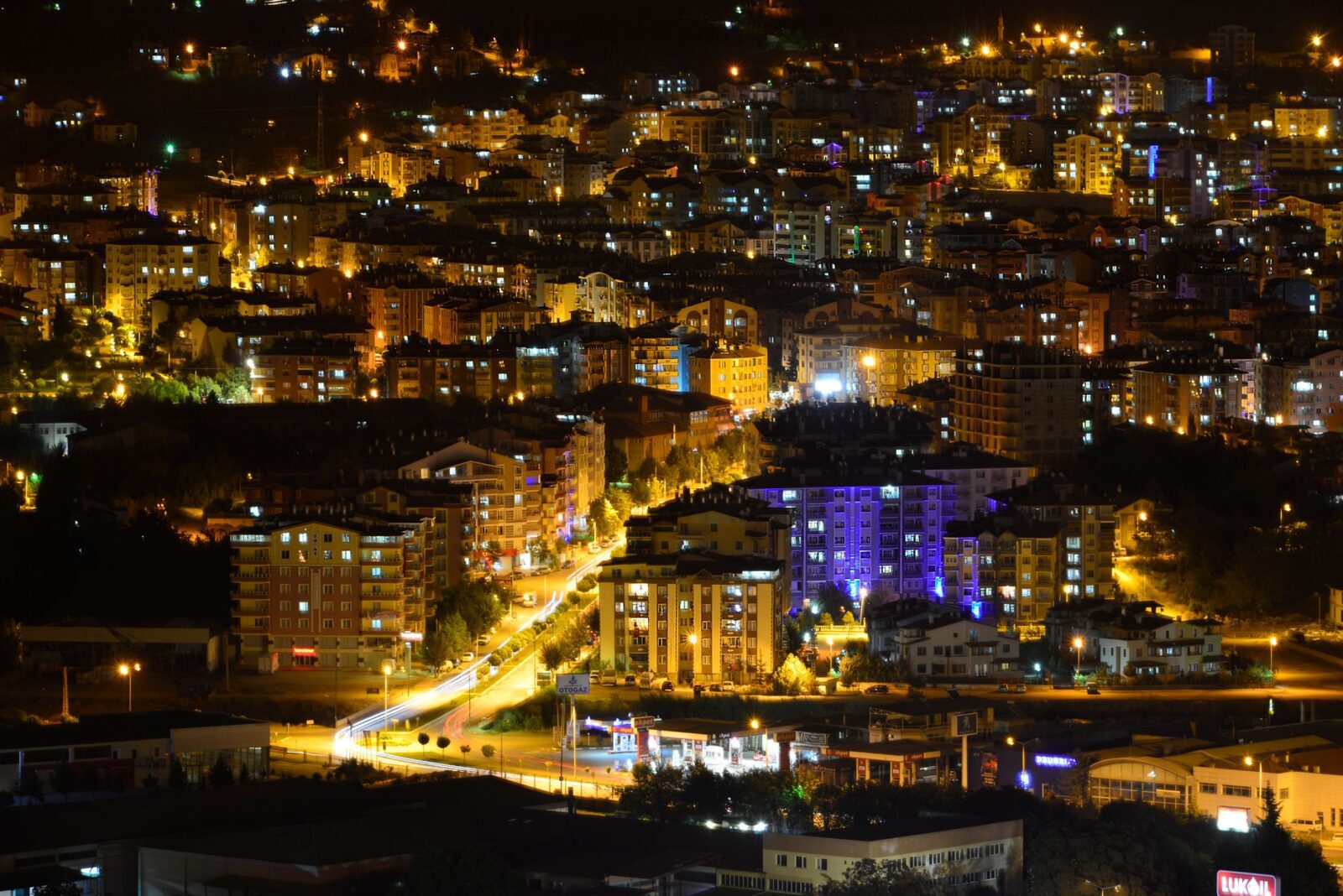 World Cup Week 1: Boosting Hotel Revenue, But Occupancy Lags - Photo by Melike B on Pexels