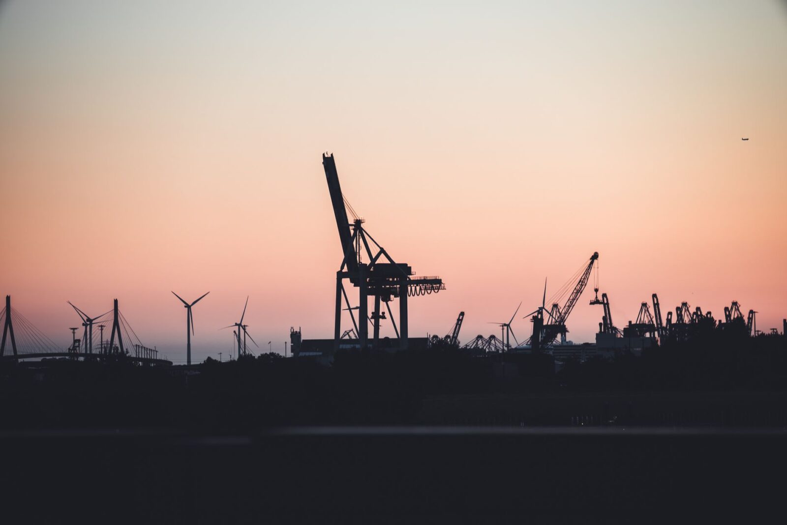 Companies agree to stronger workers’ rights in clean energy - Photo by Tim Diercks on Pexels