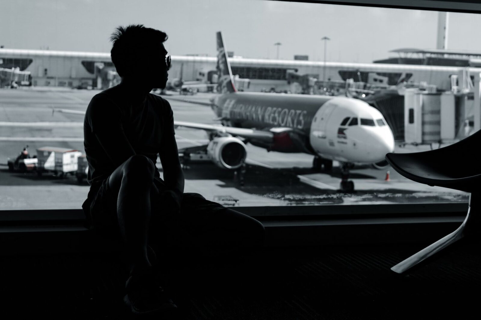 How to Find Cheap Flights the Complete Strategy Guide — Updated Guide - Photo by Godwin Torres on Pexels