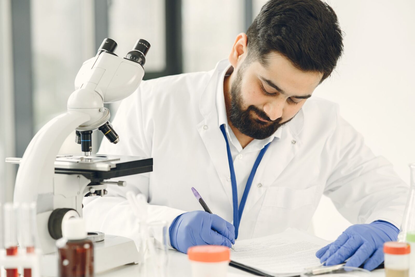 MHRA review of the benefits and risks of avacopan - Photo by Gustavo Fring on Pexels