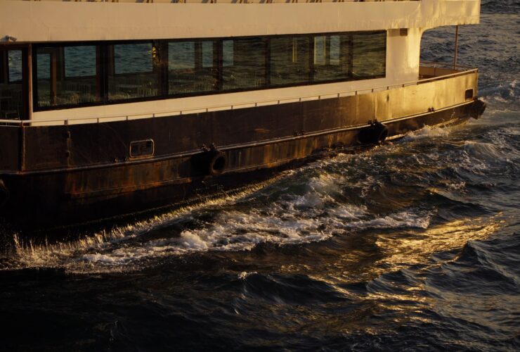 cruises - Photo by photodailly on Pexels