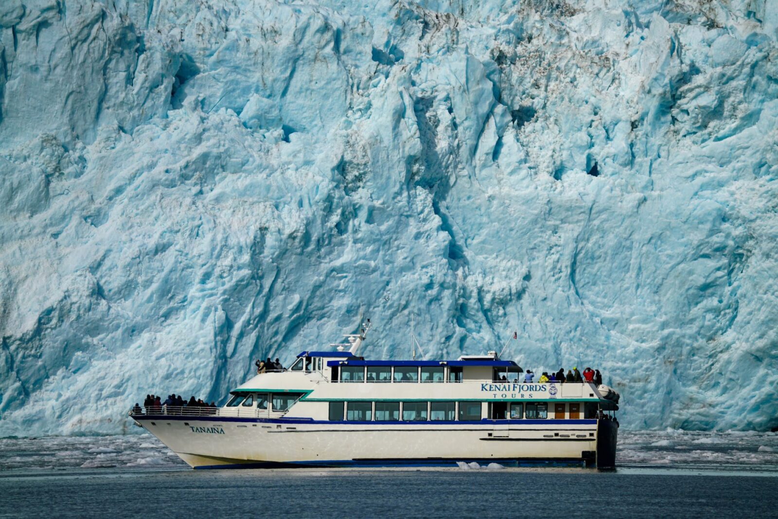 cruises - Photo by Yuanpang  Wa on Pexels
