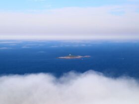10 Unique Countries Without Land Borders You Should Know About - Photo by Mario Vogt on Pexels