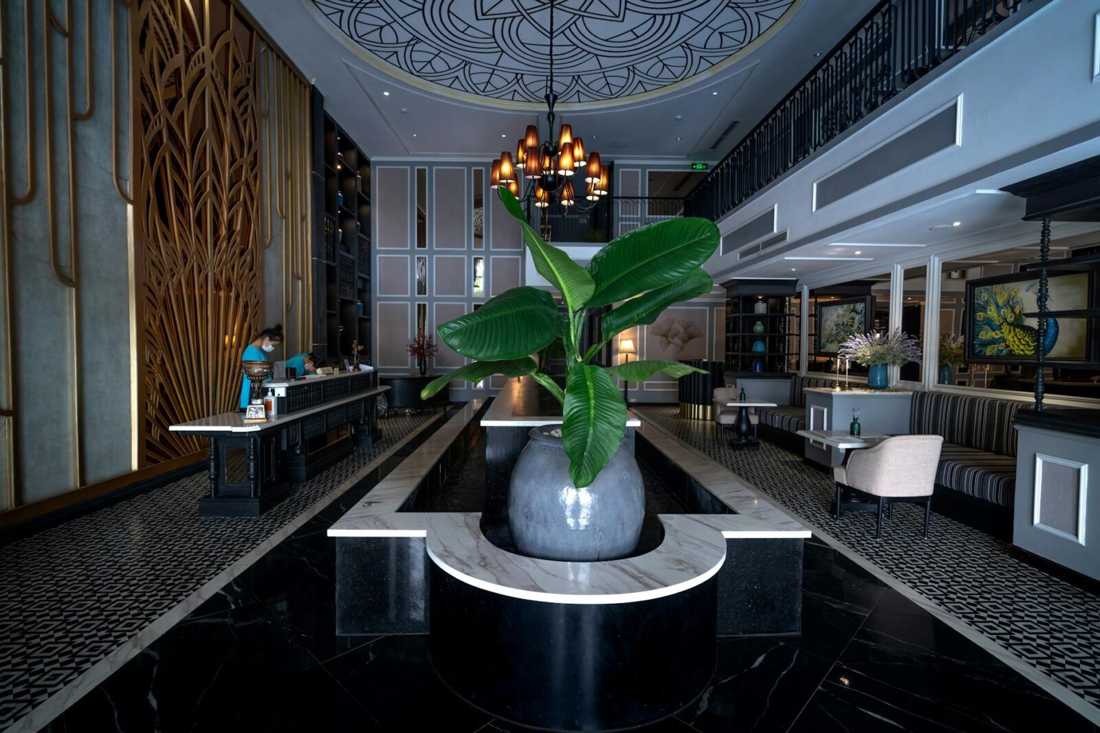 Marriott Bonvoy Bold Credit Card review: Silver Elite status for no annual fee - Photo by Quang Nguyen Vinh on Pexels