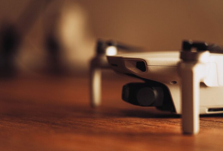 Fleet of spy drones to equip British soldiers and back jobs in South West England and Wales - Photo by Nenyasha Manzvera on Pexels