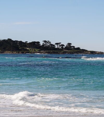 7 California-Cool Hotels Near the Monterey Bay Aquarium - Photo by Kinley Lindsey on Pexels