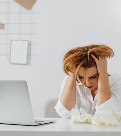 Using AI to write complaint letters? Here's why it doesn't work - Photo by https://kaboompics.com/ on Pexels