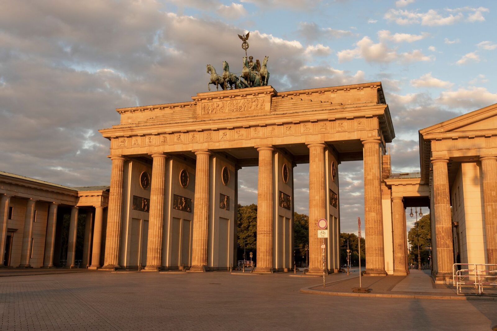 Germany Tourism Breaks Forward With Over 2% Tourist Rise As Europe Travel Powerhouse Gains Momentum - Photo by Nino Keller on Pexels