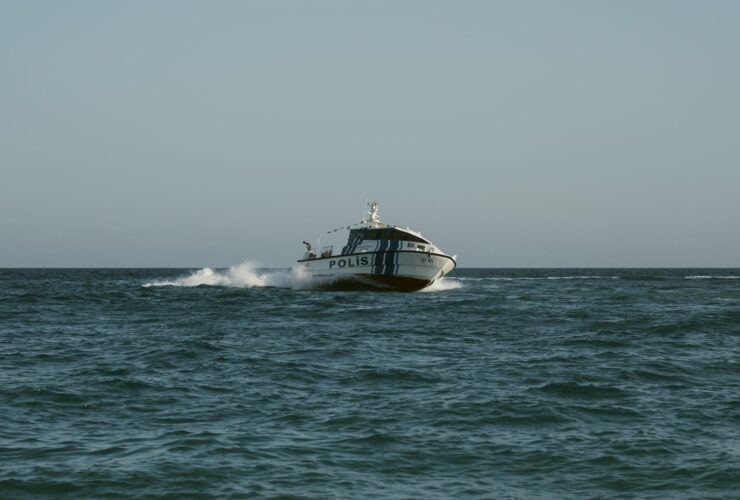 Record number of NCA officers deployed to tackle people smugglers - Photo by Hami Durgut on Pexels