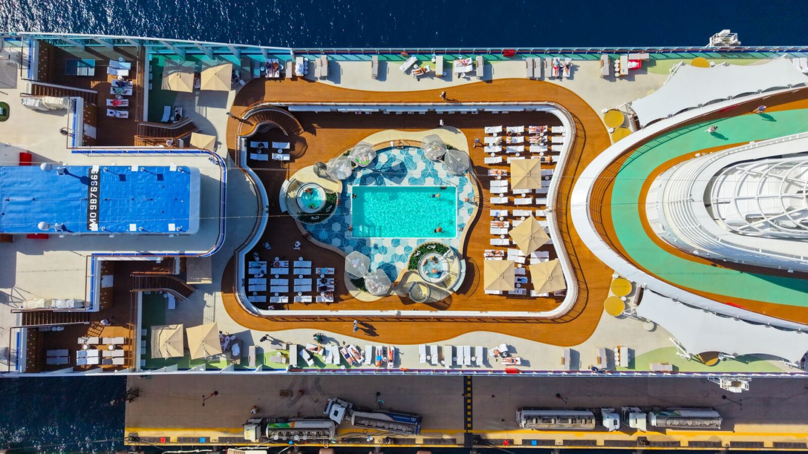 cruises - Photo by Muhammed Gündüz on Pexels