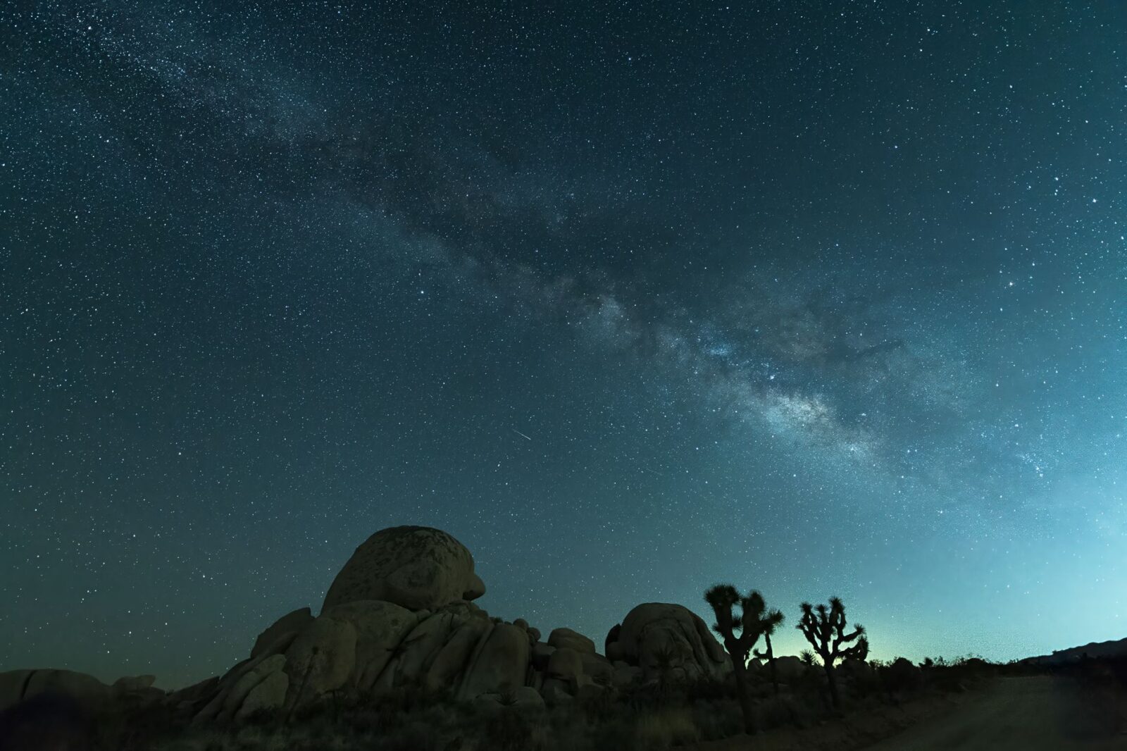 The Best Weekend Getaways from Los Angeles, Whether You’re Craving Snow, Sun, or Sea - Photo by Robert Hacker on Pexels