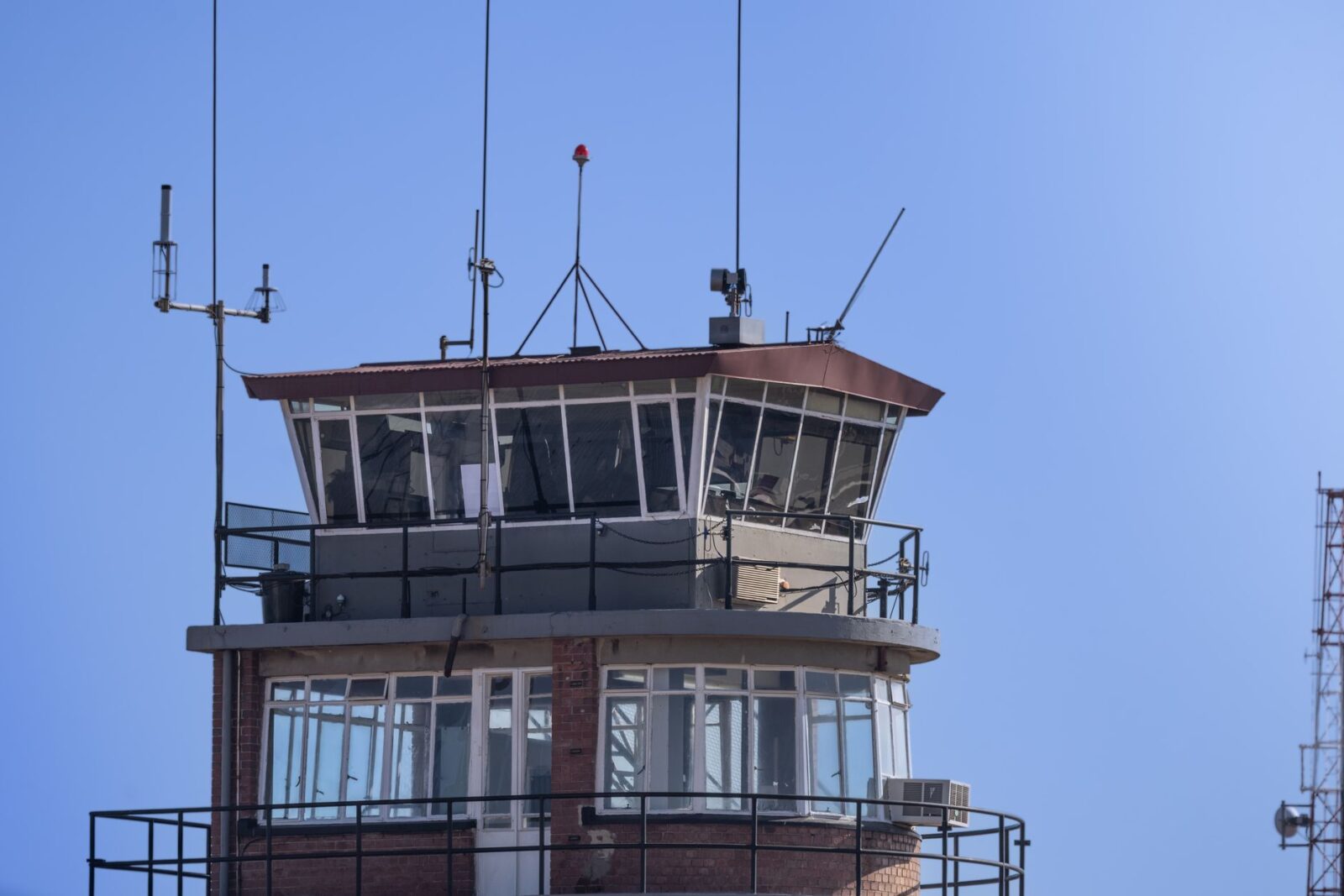 The bigger picture: How Vizgard is automating airspace safety - Photo by Magda Ehlers on Pexels