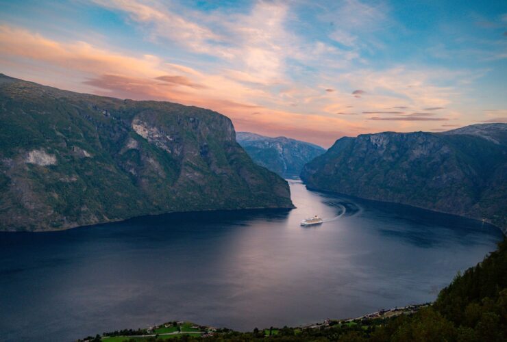best places to visit in norway - Photo by Nguyen Ngoc Tien on Pexels