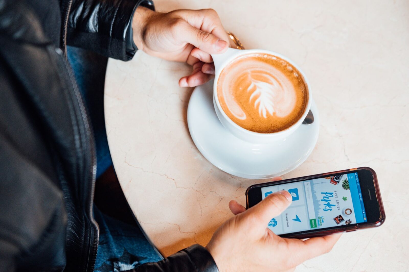 7 brew app - Photo by Mister Mister on Pexels