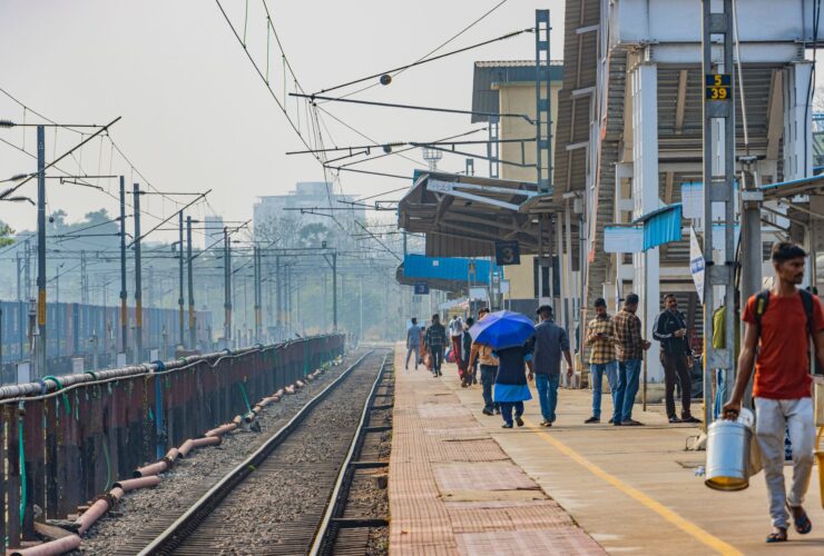 Ixigo  Tests Packaged Tours for Trains, Uber Becomes a New Distribution Engine - Photo by Shantum Singh on Pexels