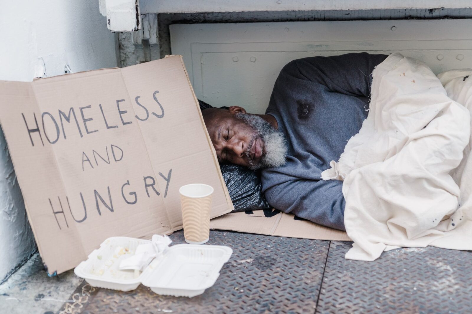 Prime Minister launches national drive to get everyone in for Christmas - Photo by Timur Weber on Pexels
