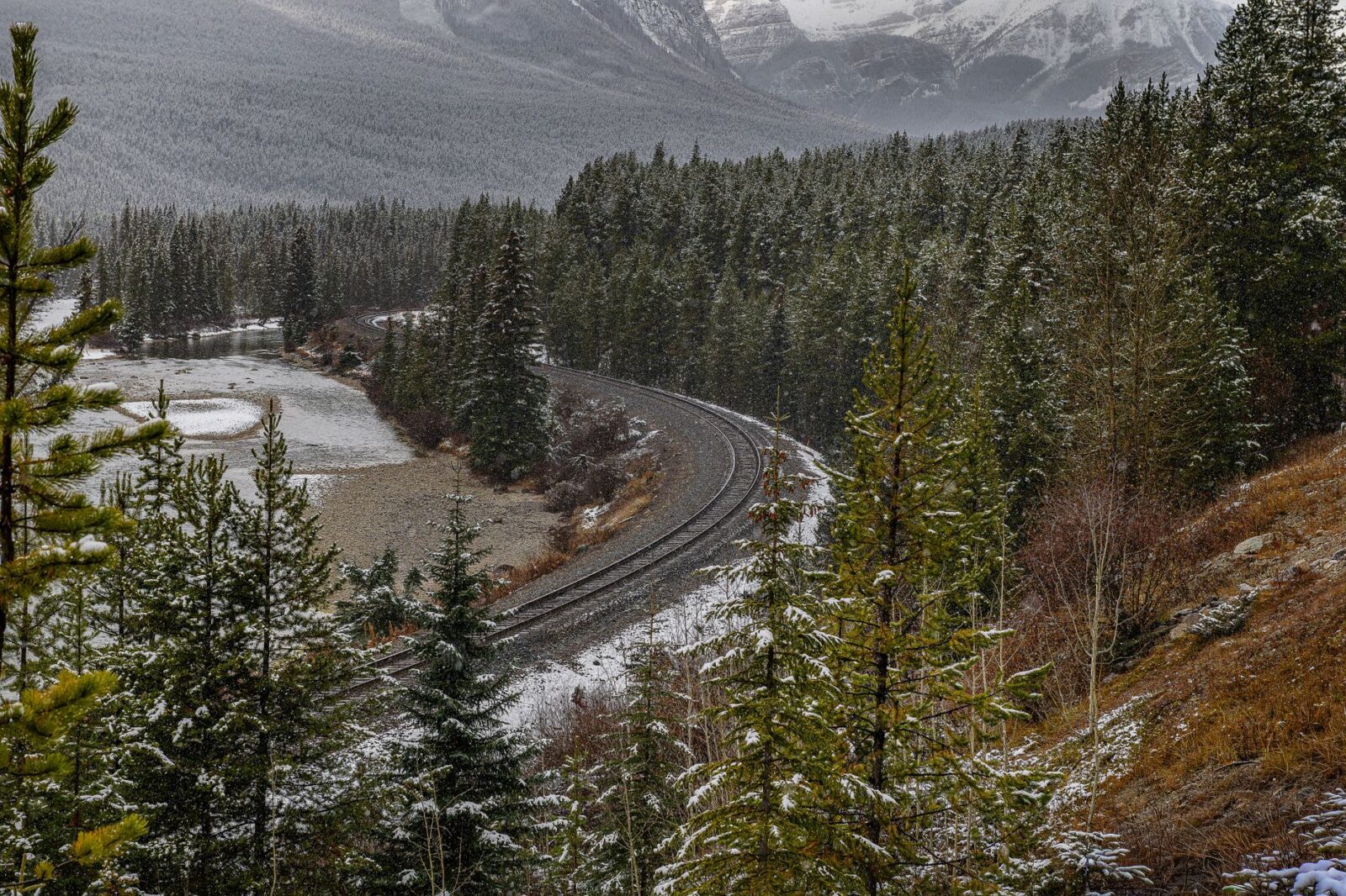 best places to visit in canada - Photo by Paulino Acosta Santana on Pexels