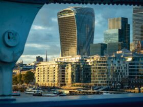 Venture capital access expanded for early-stage companies in UK - Photo by Candid Flaneur on Pexels