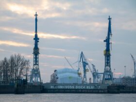 "Scotland is powering Britain's future defence" says Defence Secretary on first visit to Rosyth Shipyard and forces housing - Photo by Frank Rietsch on Pexels