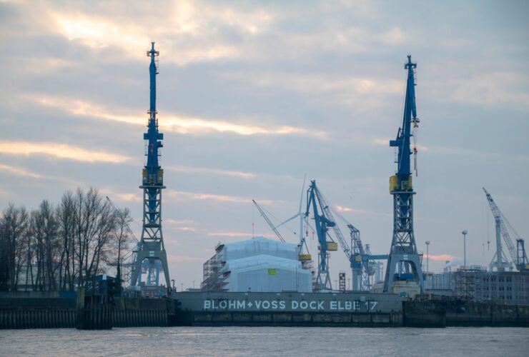 "Scotland is powering Britain's future defence" says Defence Secretary on first visit to Rosyth Shipyard and forces housing - Photo by Frank Rietsch on Pexels