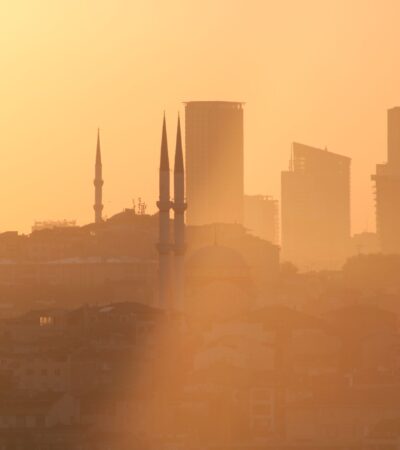 48 Hours in Istanbul A Perfect Weekend Itinerary — Updated Guide - Photo by enaerguvan . on Pexels
