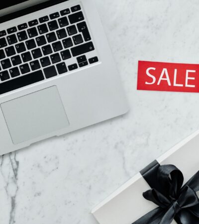 Earn points, miles or cash back: How to maximize online shopping portals for your purchases - Photo by Max Fischer on Pexels