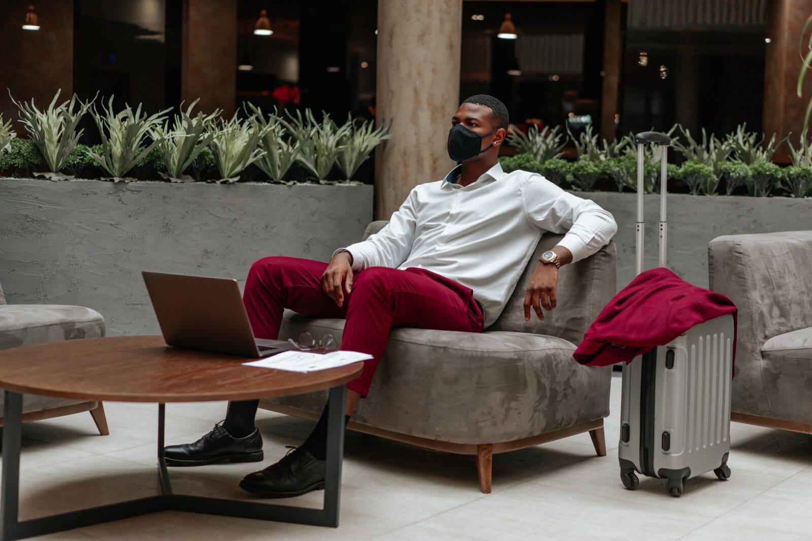 How Hilton Overhauled B2B Sales and Taught Reps to ‘Scrimmage’ - Photo by Mikhail Nilov on Pexels