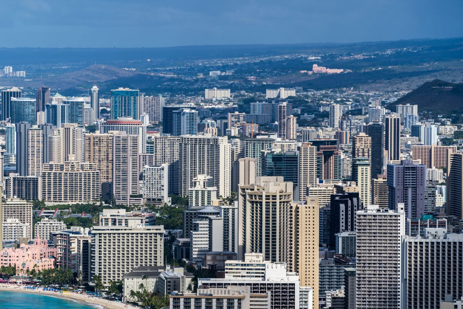 Countries With the Most Skyscrapers in the World - Photo by Cyrill on Pexels