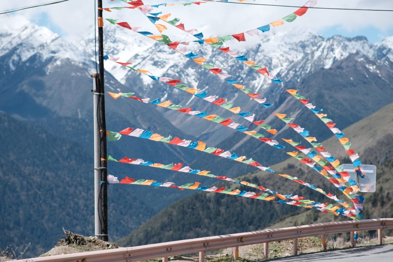 Leh Ladakh Road Trip Complete Itinerary and Budget Breakdown - Photo by Tito Zzzz on Pexels