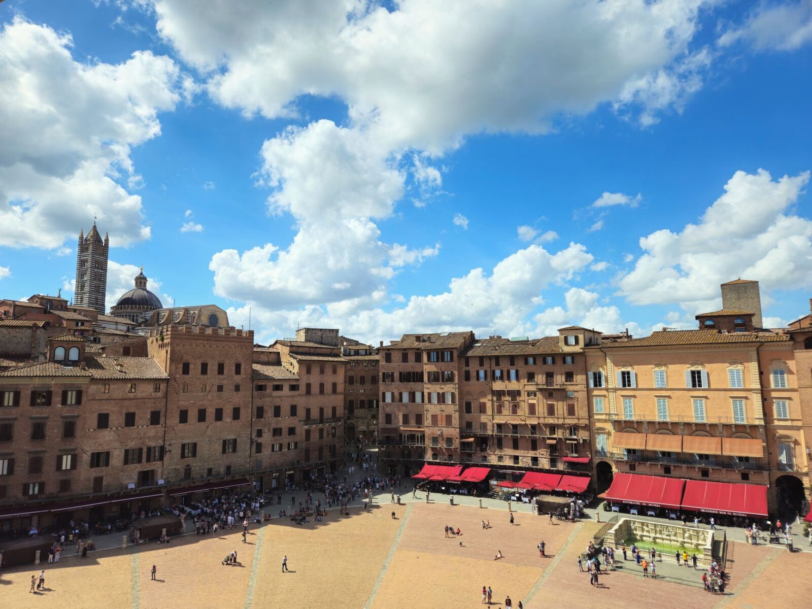 Florence Shocks Travellers With Tough New Dining Rules, Know Other Destinations Facing Similar - Photo by Christian S. on Pexels