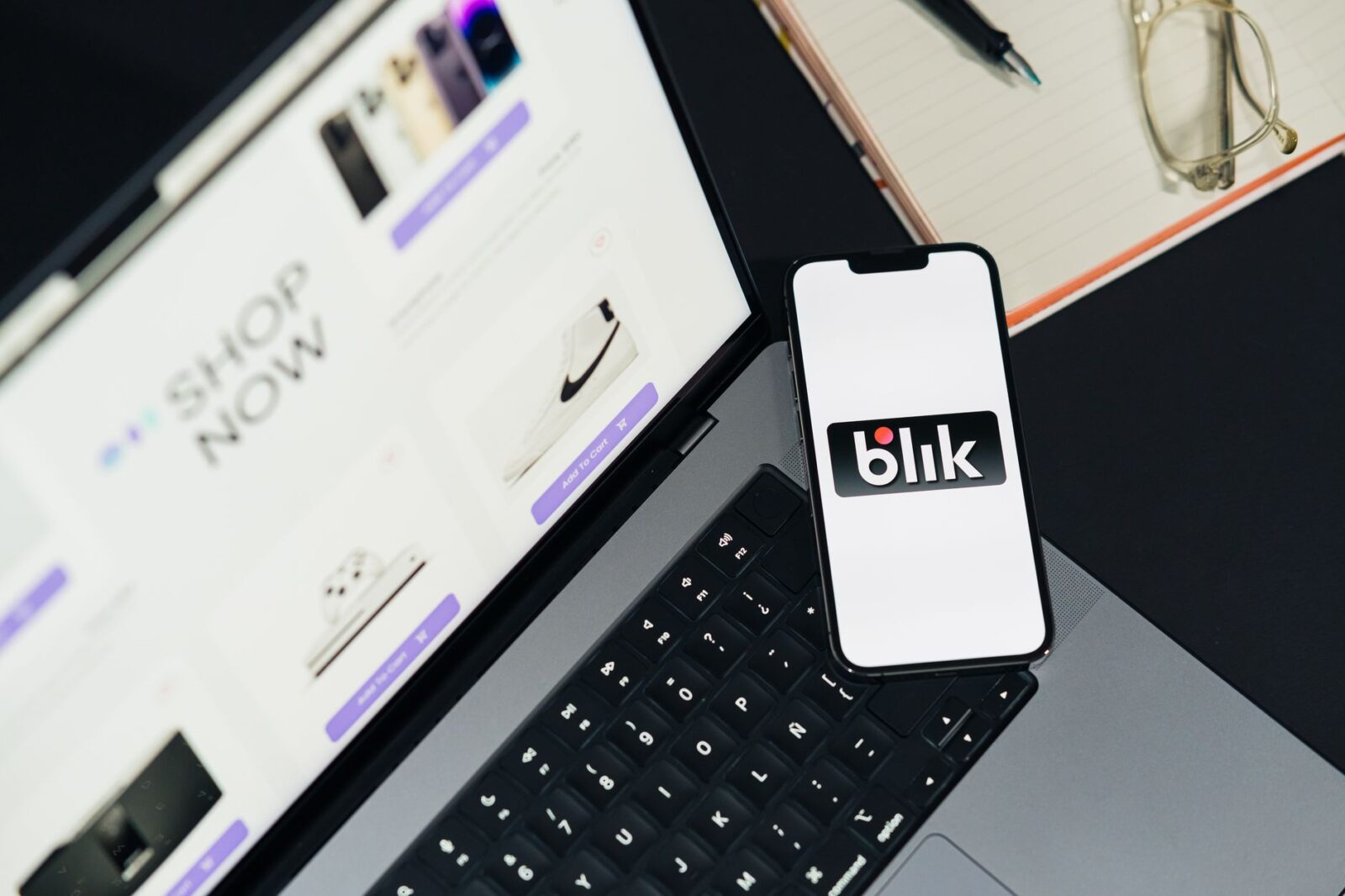 The wait is over: Blade flights are now bookable using Bilt Cash - Photo by Julio Lopez on Pexels