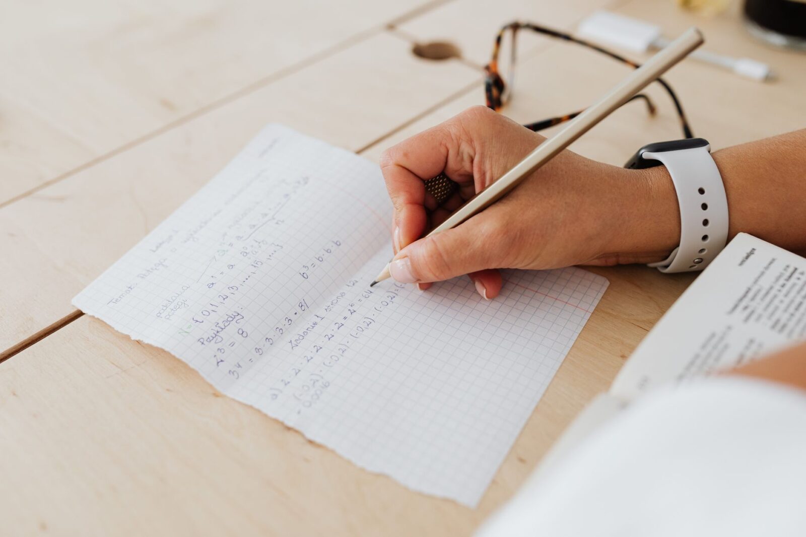 Number of T Level pupils hits record high as maths A Levels rise - Photo by https://kaboompics.com/ on Pexels