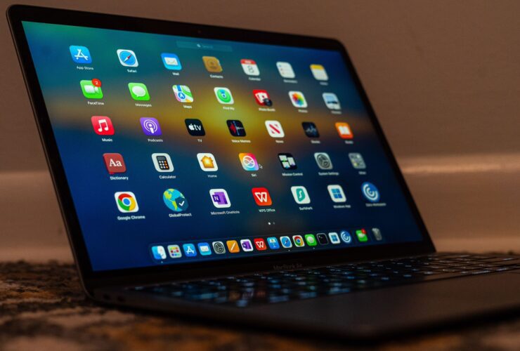 Airbnb Is Growing Faster Than Rivals as AI Speeds Up Product Releases - Photo by Sai M on Pexels