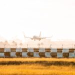 Middle East Aviation Faces 882 Delays and 70 Cancellations as Dubai and More Airports Affected by Travel Disruptions - Photo by 鈞 07黃義 on Pexels
