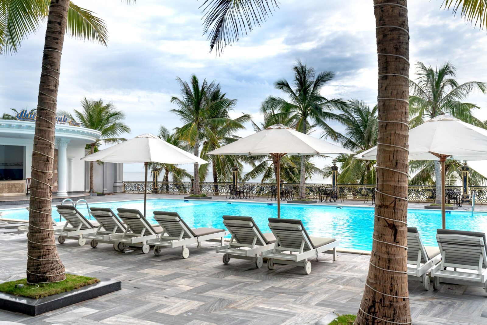 Did You Know That All Beaches Resorts Are Advanced Certified Autism Centers? Here's My Family's Experience - Photo by Quang Nguyen Vinh on Pexels