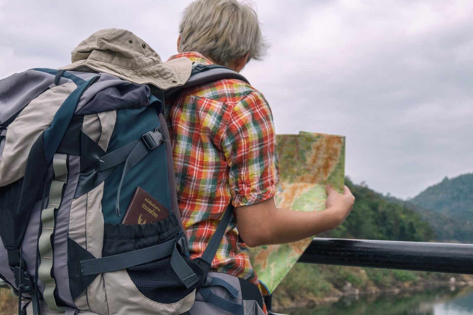 Budget Travel Hacks How to Travel the World on $50 a Day - Photo by veerasak Piyawatanakul on Pexels