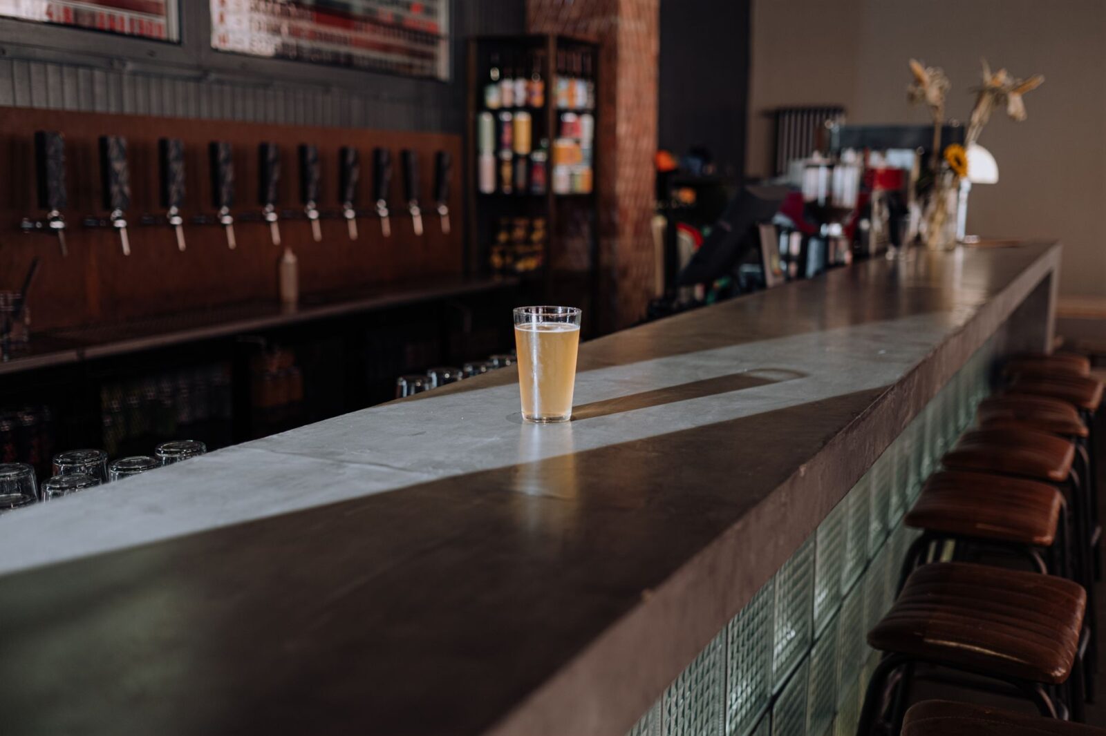 Treasury to call time on uncertainty for pubs and hotels - Photo by cottonbro studio on Pexels