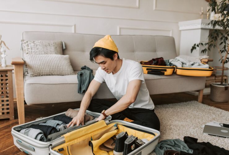 How to Pack for a 2 Week Trip in a Carry On Only - Photo by Vlada Karpovich on Pexels