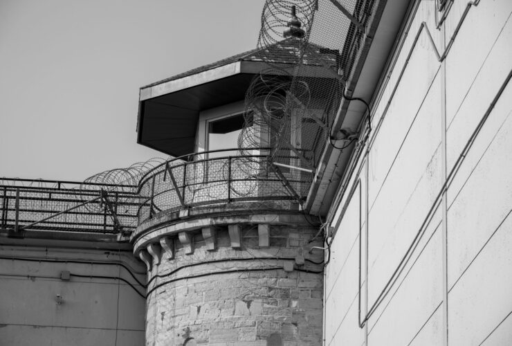 Sentence increase for man plotting to smuggle drugs into prison - Photo by Héctor Berganza on Pexels