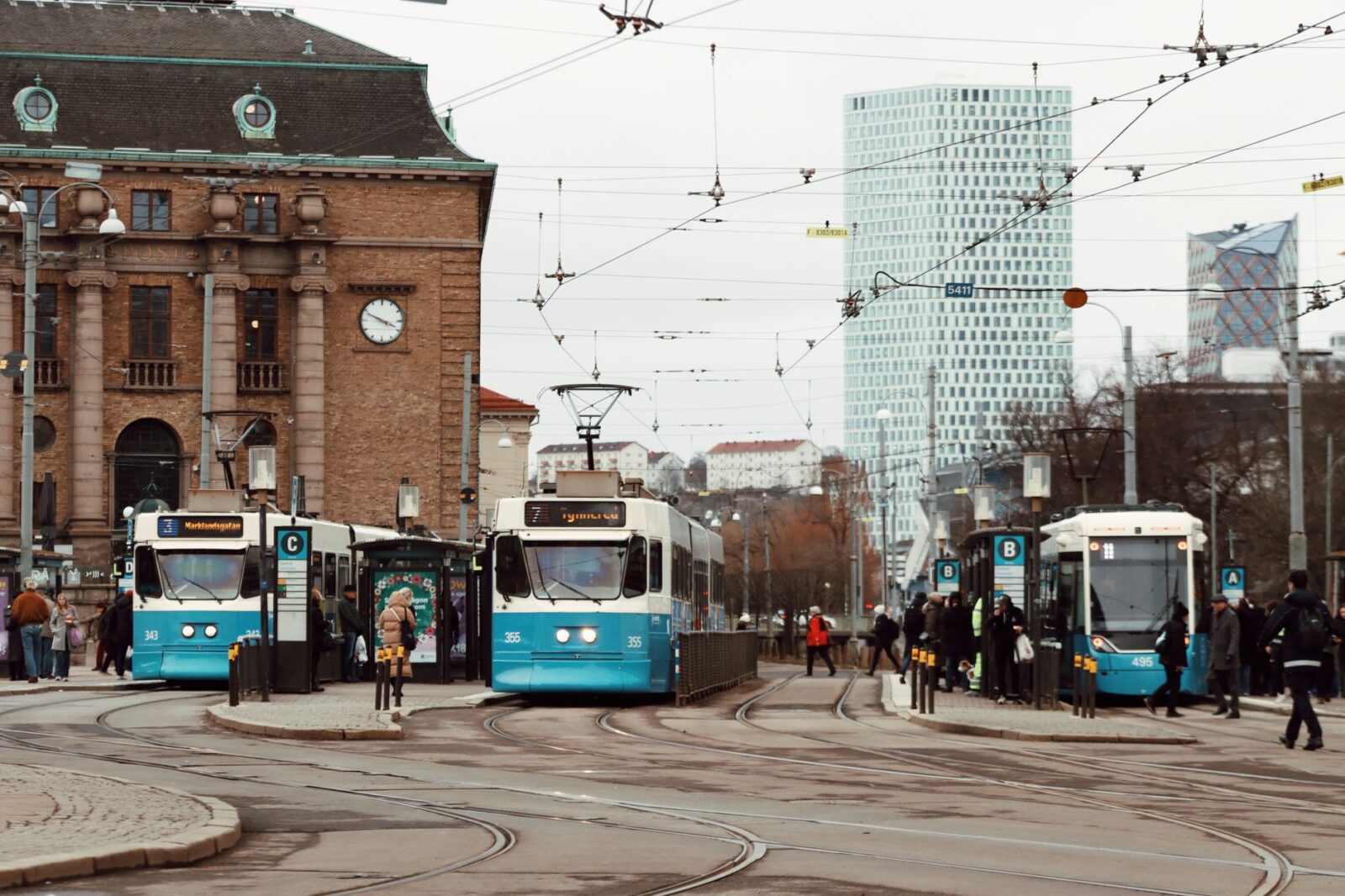 Full steam ahead to fast-track more homes near stations - Photo by Efrem Efre on Pexels